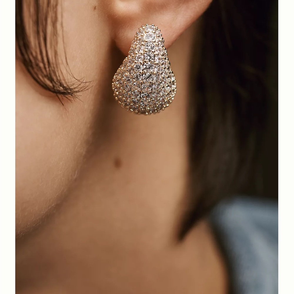 The Petra Pavé Large Drop Earrings- Gold